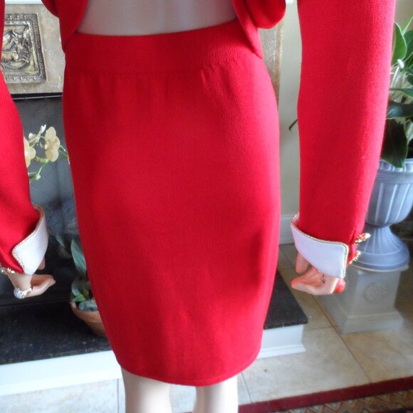 St. John Cruize Line Knit Red/Ivory Trim Skirt & Jacket Suit Size 8 - Picture 14 of 16